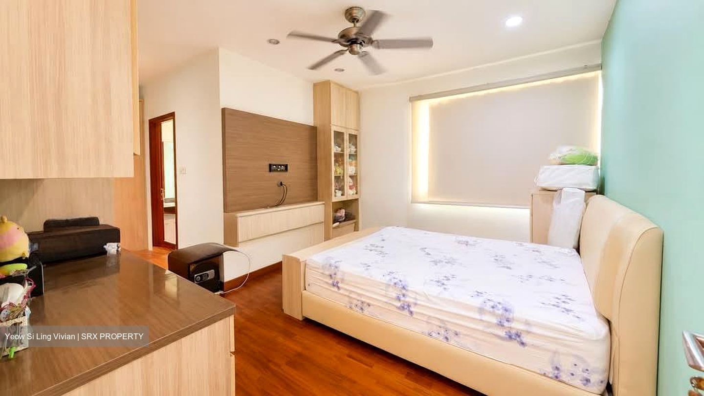 Chuan Loft (D19), Terrace #580721991